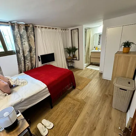 Villa 7 Bedrooms